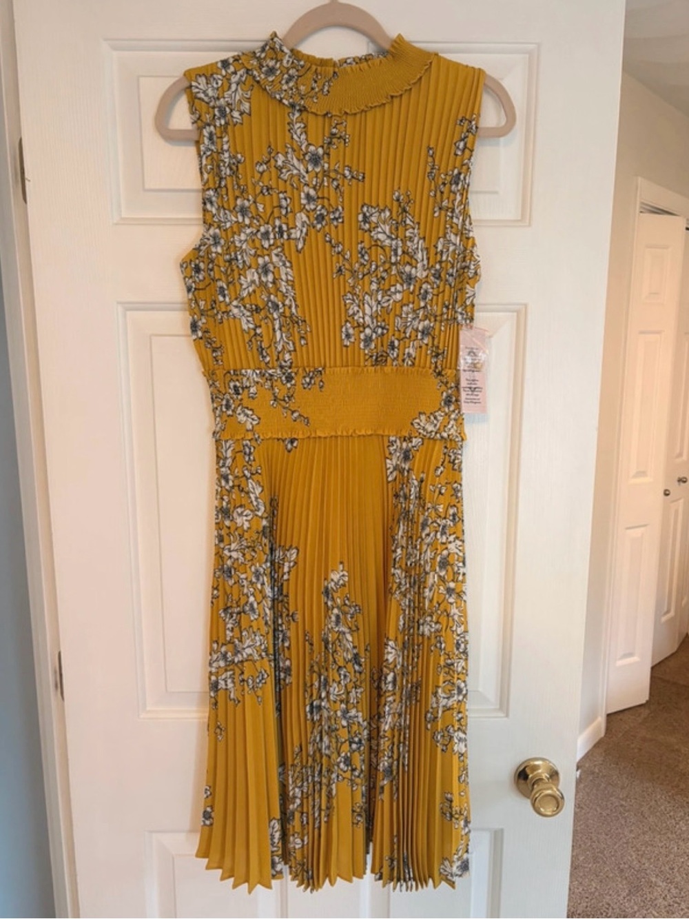 Nanette Lepore Golden Cypress Pleated Floral Dress Size 12 NWT